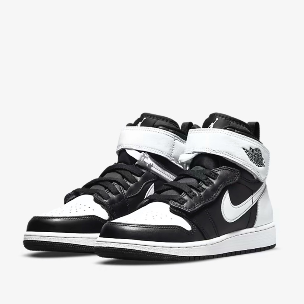 Nike air Jordan 1s